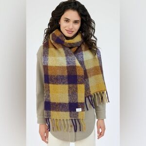 New Aritzia Wilfred Free Plaid Wool Blend Scarf Fringe